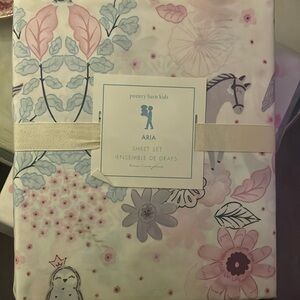 Pottery Barn Kids Aria twin sheet set